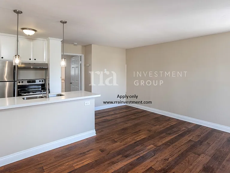 2407 Adams Ave #13 — Photo 5