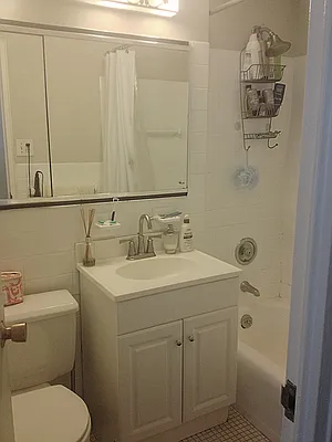 Rented by City Connections Realty | media 27