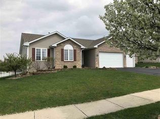 8501 Crooked Bend Rd, Machesney Park, IL 61115