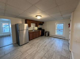 76 Twiss St #3A, Meriden, CT 06450