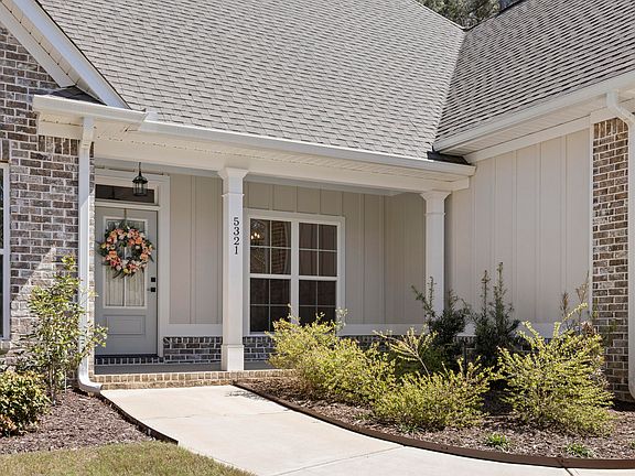 5th image of 5321 Charnwood Forest Cir