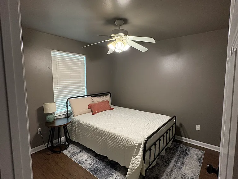 240 Briarhaven Dr — Photo 5