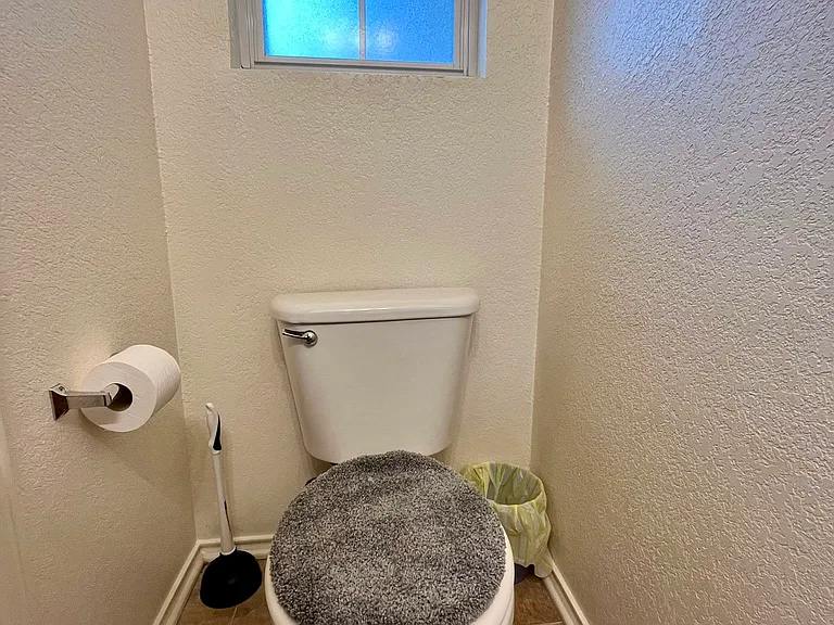 Half Bathroom 2