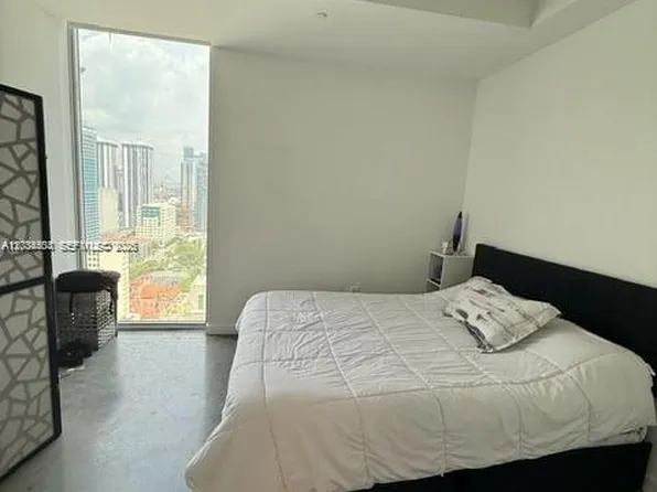 151 SE 1st St #2906, Miami, FL 33131
