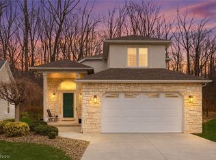 9433 Scottsdale Dr, Broadview Heights, OH 44147