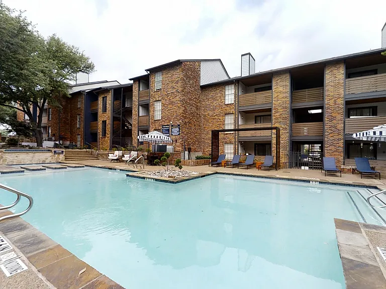 The Durham Apartments — Photo 44