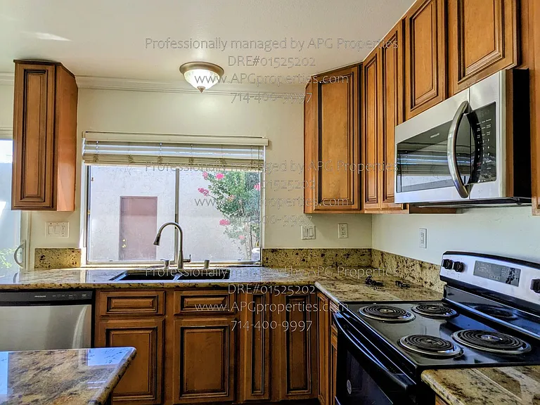 4800 Daroca Way — Photo 14