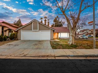 37529 Oxford Dr, Palmdale, CA 93550