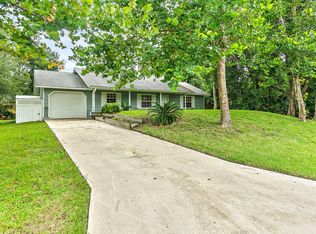 1875 6th Ave, Deland, FL 32724