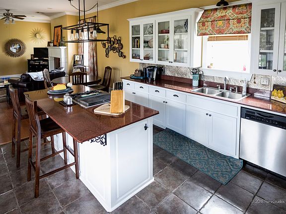 5th image of 3950 Lemongrass Cir N