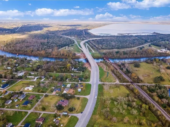 0 E Travis St, Brazoria, TX 77422