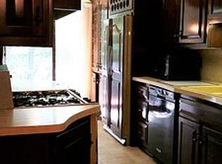 472 Bay Ridge Pkwy #2, Brooklyn, NY 11209