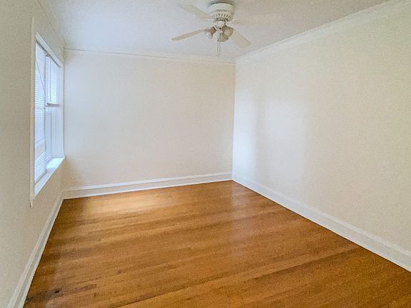 2nd image of 5208 1/2 N Leavitt St #1F