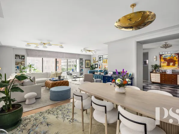 733 Park Avenue image 7 of 27