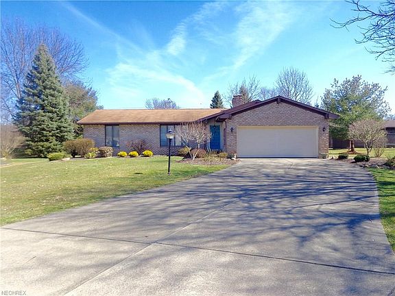 2nd image of 5661 Bonnell Dr