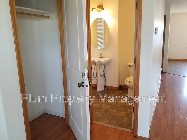 1620 S 14th St W — Photo 11