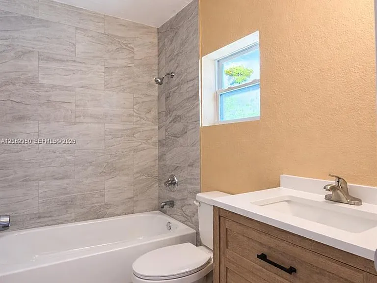 1015 NW 8th Ave #B — Photo 20