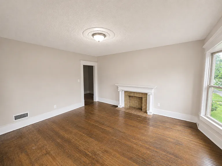 233 Sandusky St #1/2 — Photo 3