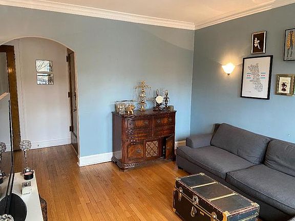 4th image of 1608 W Winona St #1