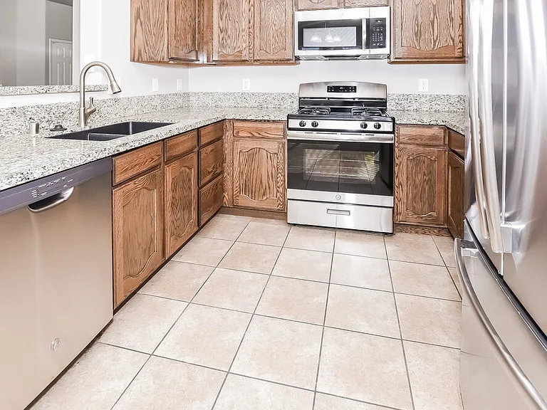 1213 Granite Ash Ave — Photo 7