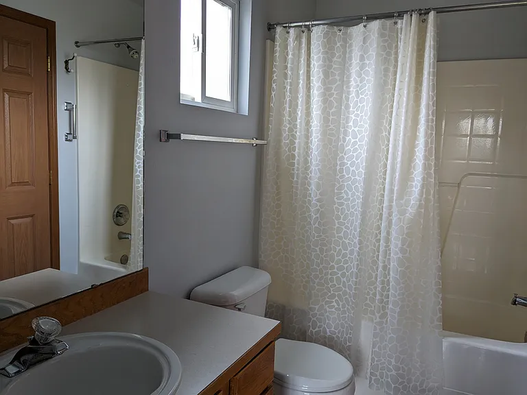 Jack n Jill bathroom