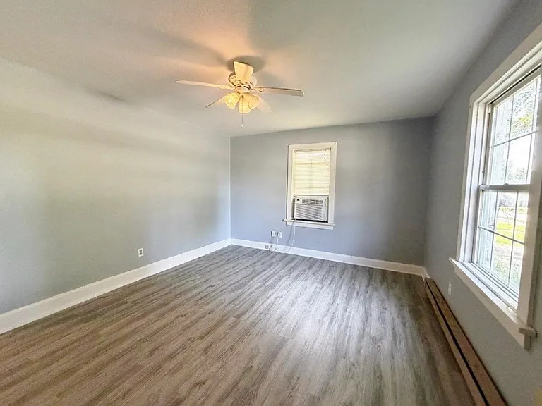 616 W Hamilton St — Photo 3
