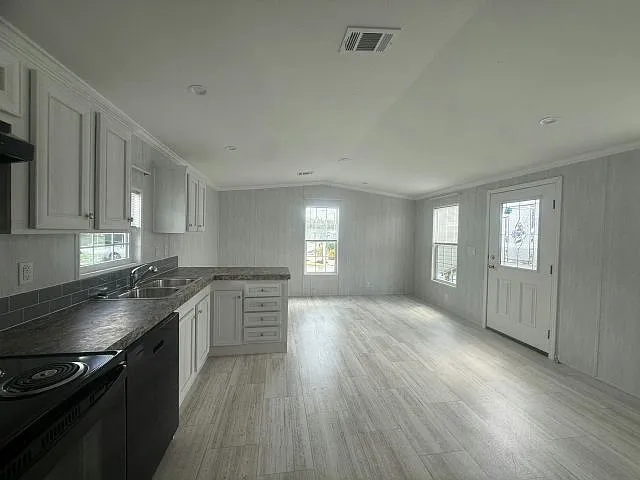 4125 Park St N #627 — Photo 12