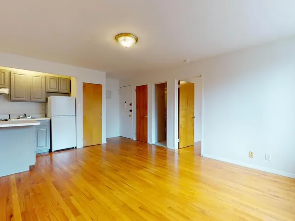 445 East 85th Street image 5 of 10