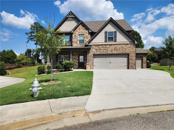 1672 Lapland Dr, Lawrenceville, GA 30045