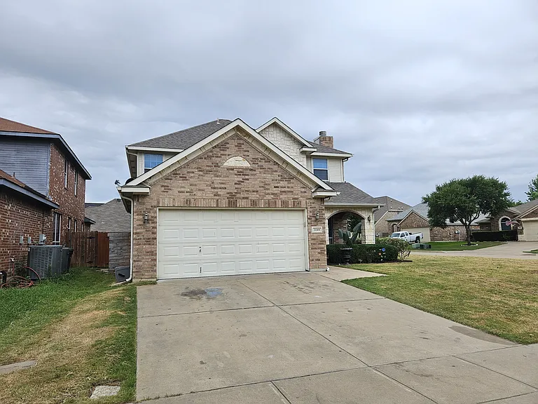 3049 Trinity Lakes Dr — Photo 35