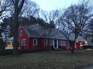 1 Emmett Ln, Cumberland, RI 02864