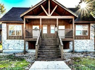 12 Olivia Ct #105A, Reeds Spring, MO 65737