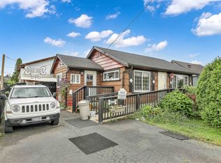 12774 114b Ave, Surrey, BC V3V3P5