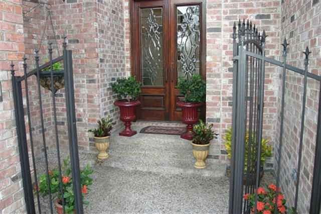 2nd image of 3114 Pebble Beach Ln