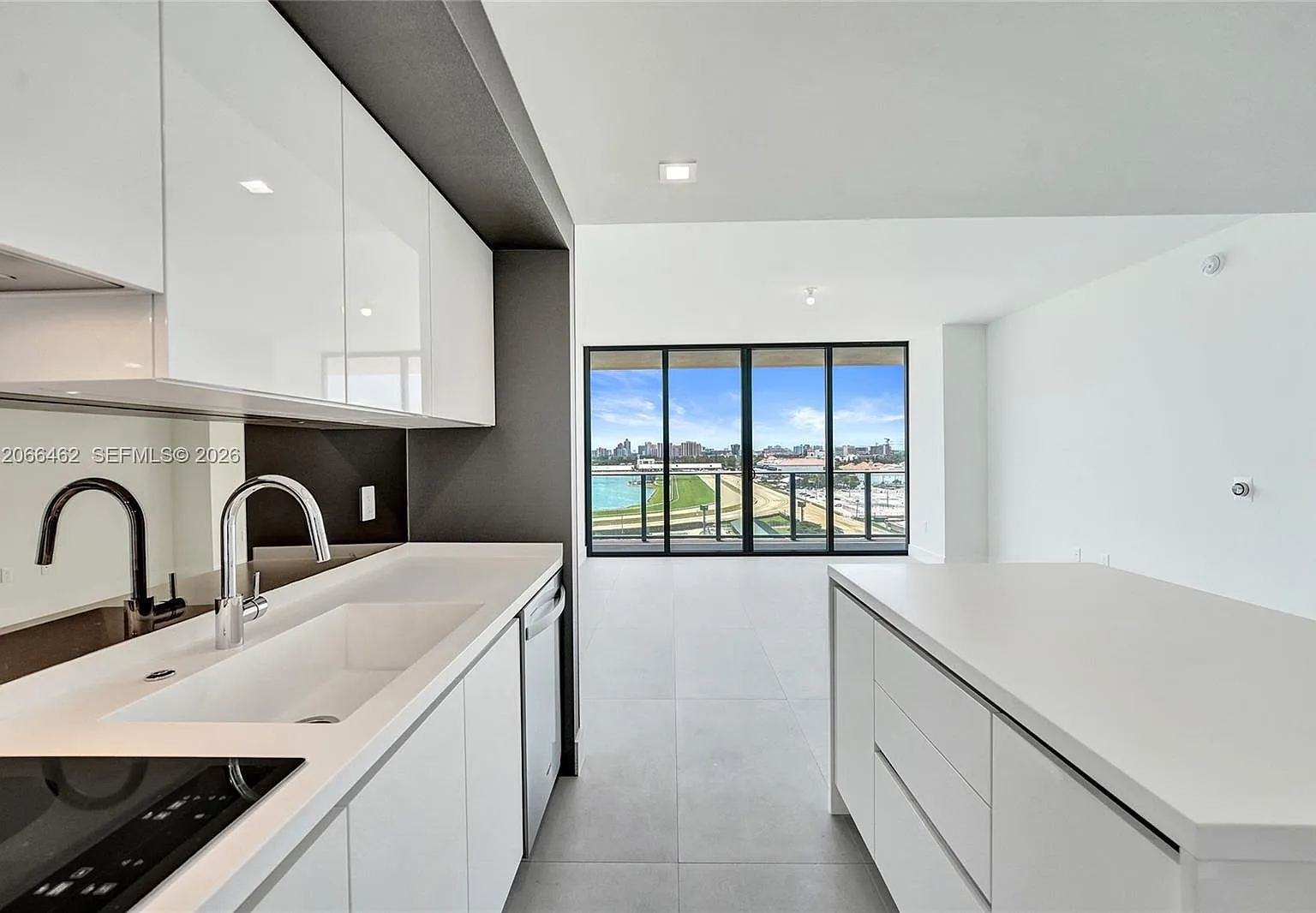Hallandale Oasis 2019 Llc — Photo 4