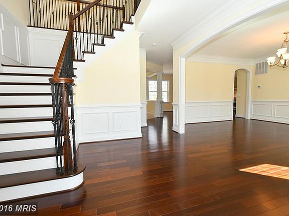 3rd image of 11215 Amabell Dr