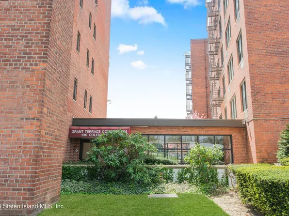 100 Colfax Ave APT 7G, Staten Island, NY 10306
