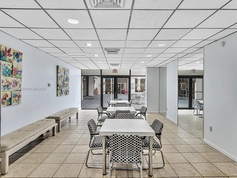 10000 W Bay Harbor Dr #201 — Photo 34