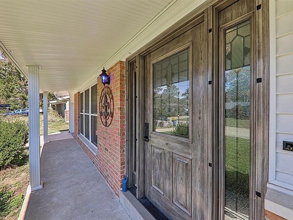 3rd image of 1308 Susanaire Cir