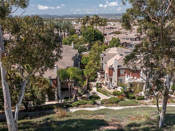 4th image of 112 Santa Barbara Ct
