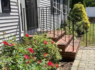1677 Plymouth St, Bridgewater, MA 02324