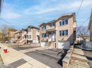 233 Warren Ave, Fort Lee, NJ 07024