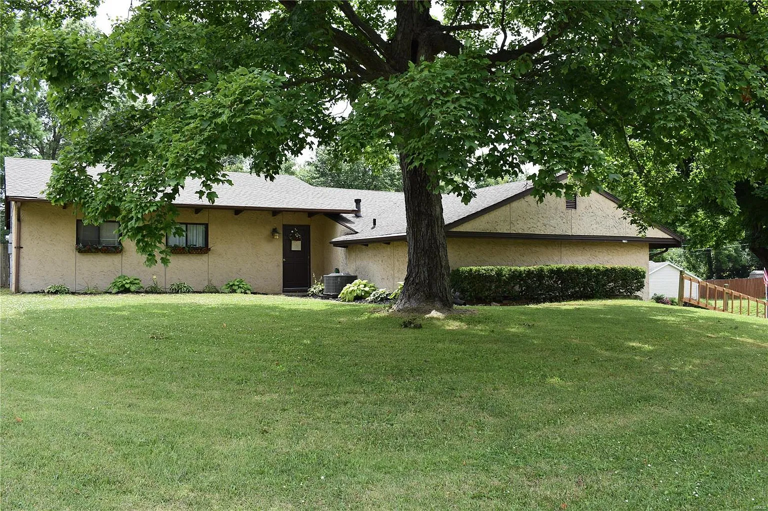1730 Stevens St photo 1