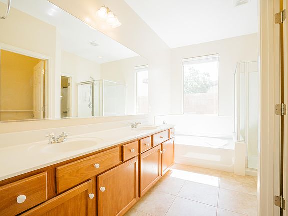 4th image of 20975 W Eastview Way