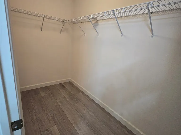 40643 Cartier St — Photo 11