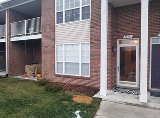 46111 Rhodes Dr, Macomb, MI 48044