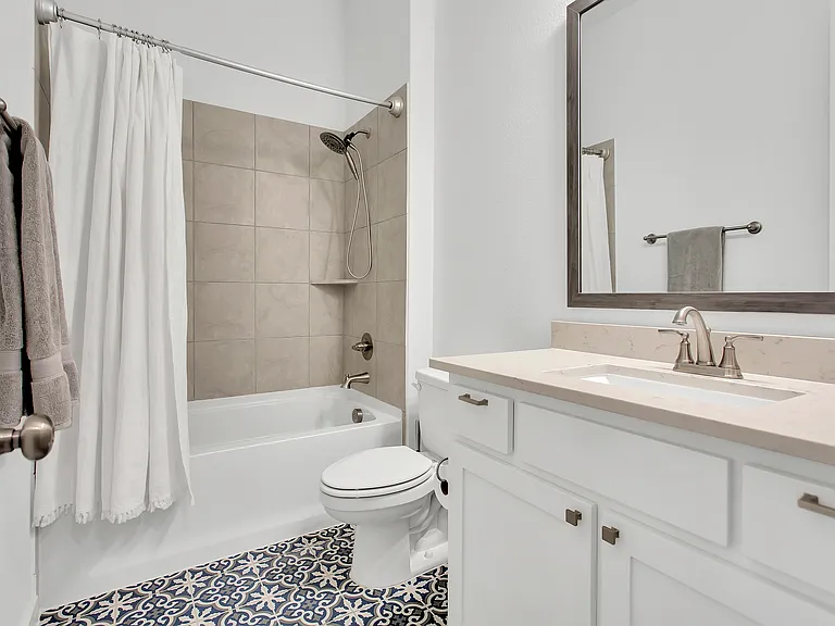 7667 Tiffany Dr — Photo 7