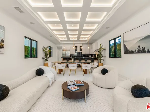 9511 National Blvd, Los Angeles, CA 90034