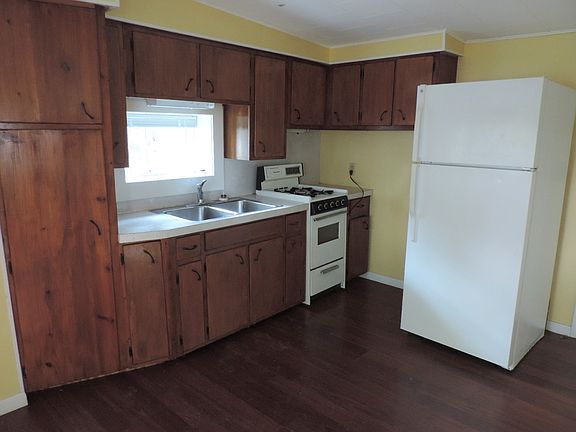 Open Kitchen/Living Area