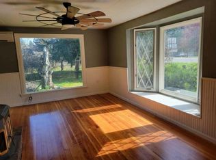 6082 Main St, Springfield, OR 97478